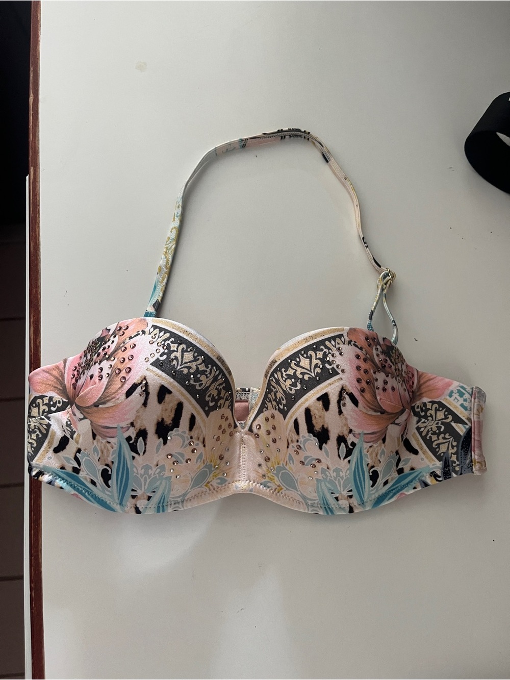 NWOT River Island Bikini top Size 4